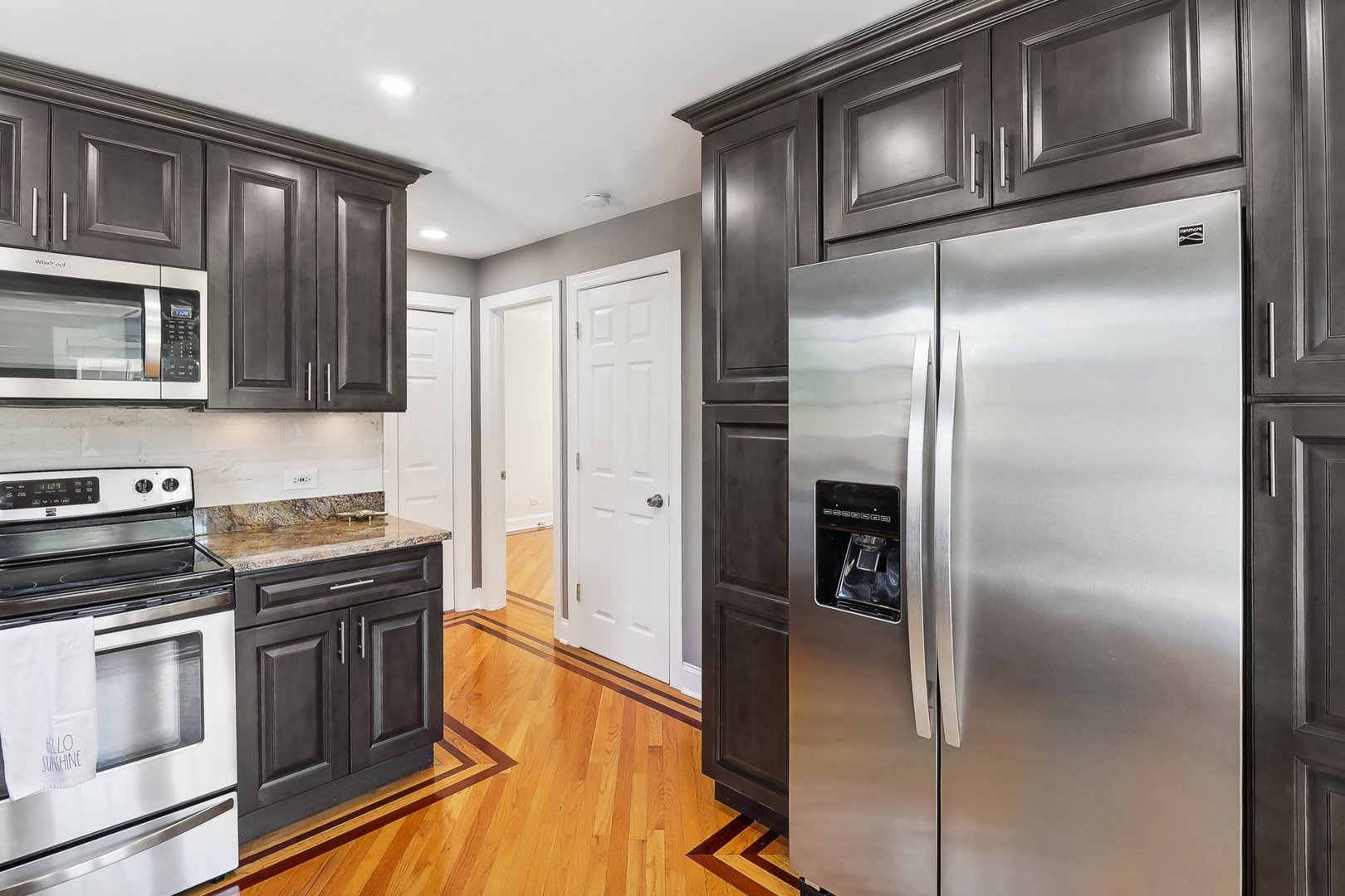 7320 Hamilton Avenue Burr Ridge, IL 60527 - Photo 16 of 56 Gallery Image 16
