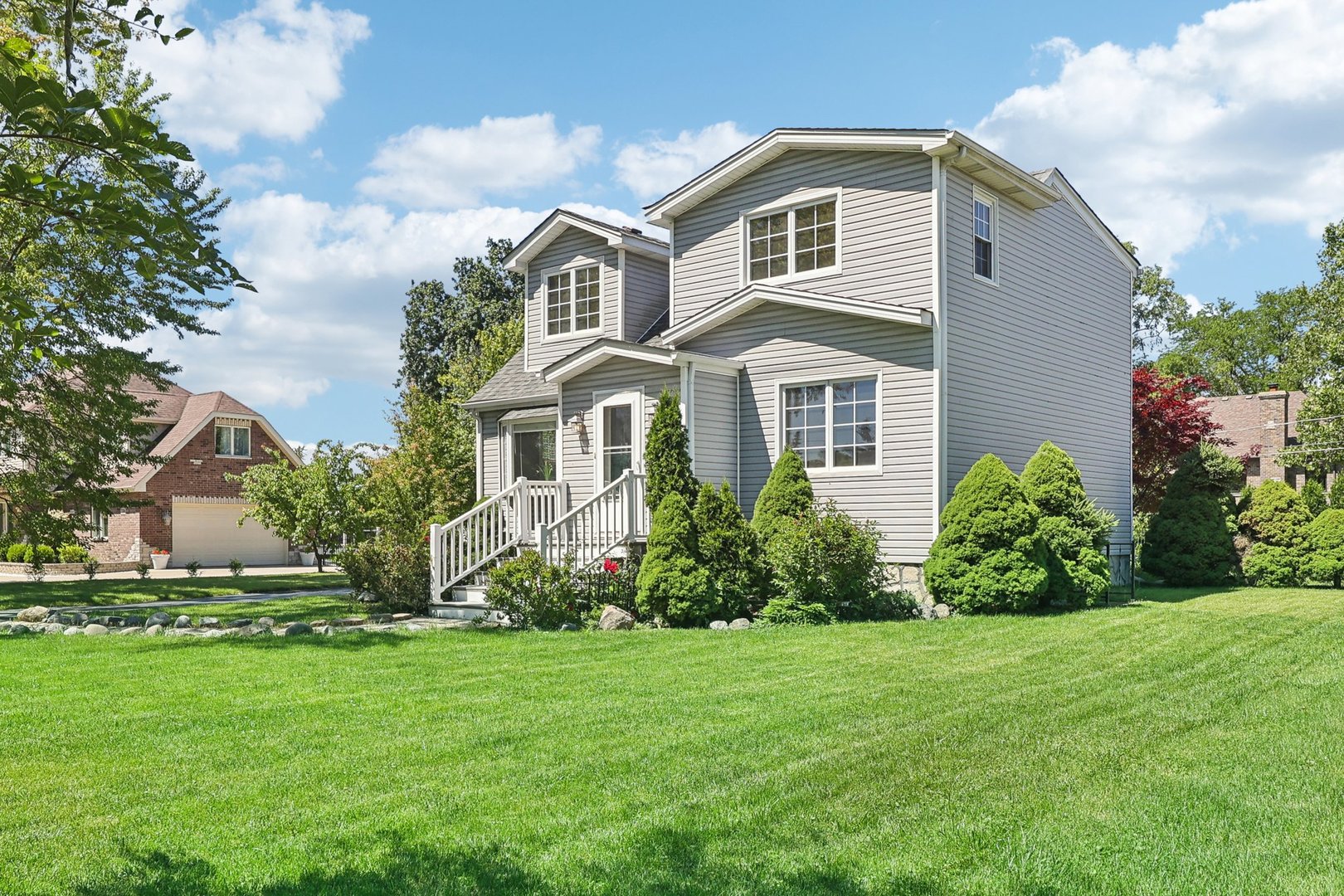 7320 Hamilton Avenue Burr Ridge, IL 60527 - Photo 2 of 56 Gallery Image 2