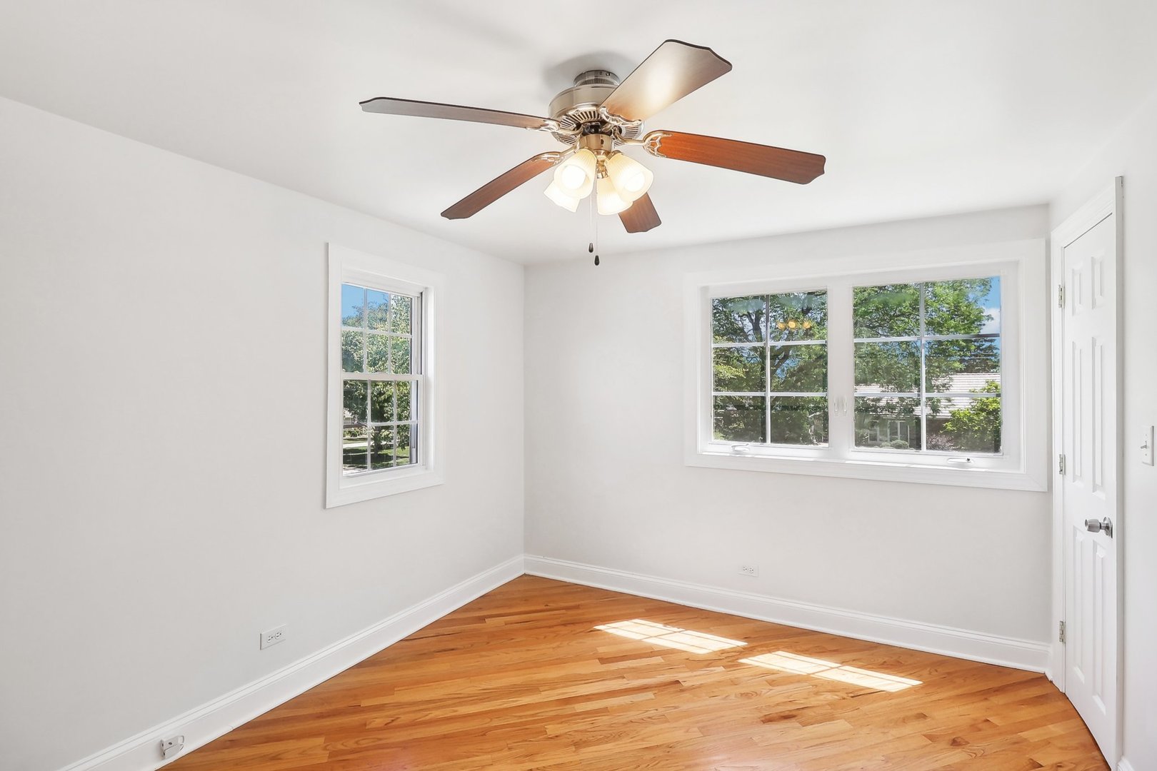 7320 Hamilton Avenue Burr Ridge, IL 60527 - Photo 33 of 56 Gallery Image 33