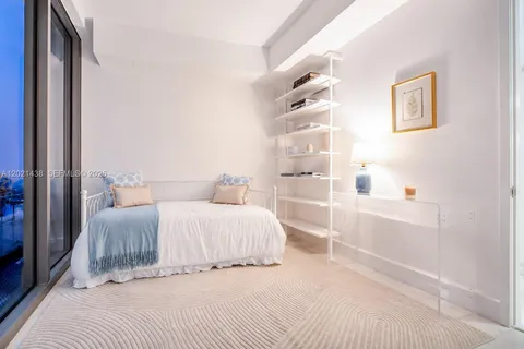 $990,000 | 700 Northeast 26th Terrace, Unit 2105, Miami, FL 33137