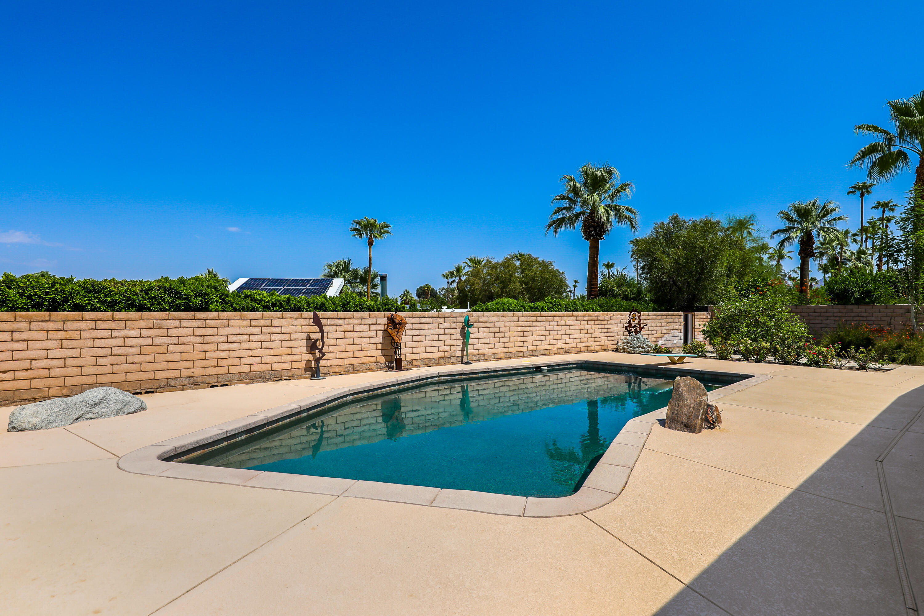 71682 Mirage Road Rancho Mirage, CA 92270 - Photo 1 of 36 Mirage71682#22