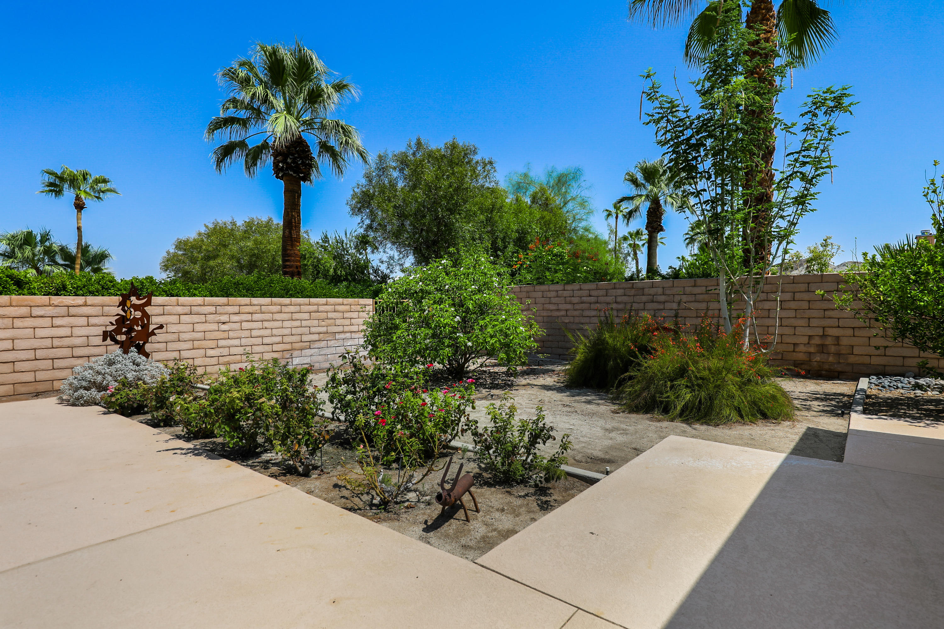 71682 Mirage Road Rancho Mirage, CA 92270 - Photo 29 of 36 Mirage71682#31