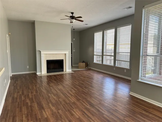 $1,975 | 1607 Bonnie Lea Lane, Fresno, TX 77545