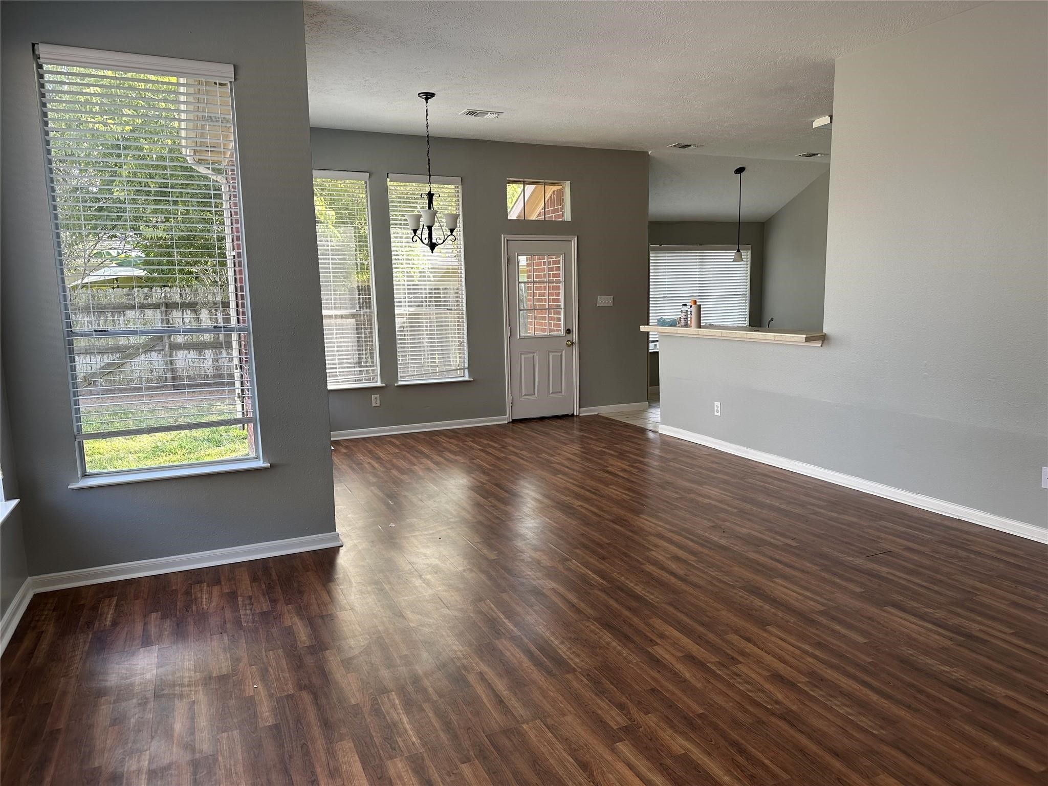 1607 Bonnie Lea Lane Fresno, TX 77545 - Photo 3 of 13