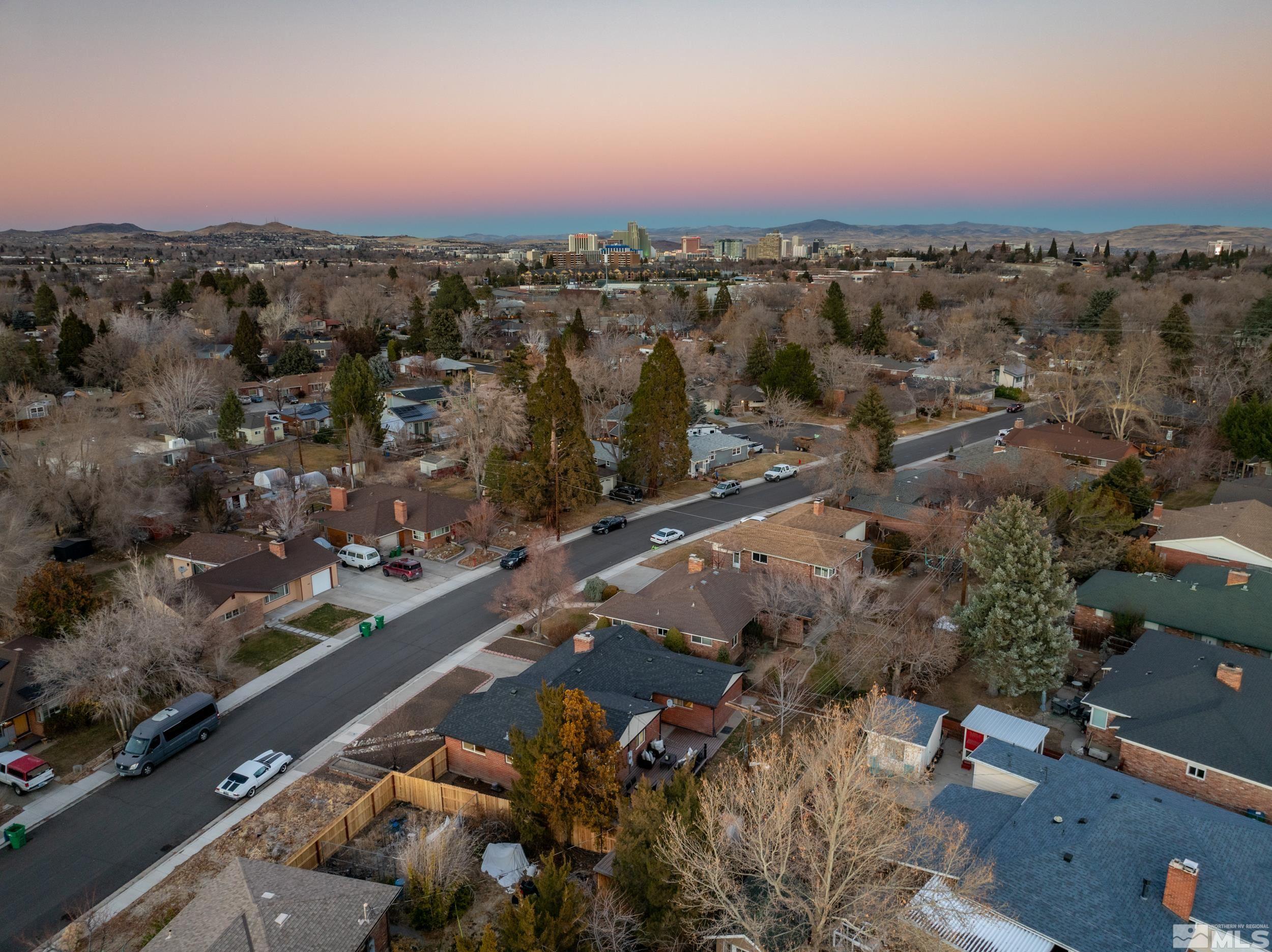1570 Vulgamore Place Reno, NV 89509 - Photo 33 of 39 Photo 33
