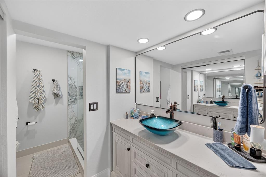 700 Starkey Road, Unit 352 Largo, FL 33771 - Photo 35 of 60