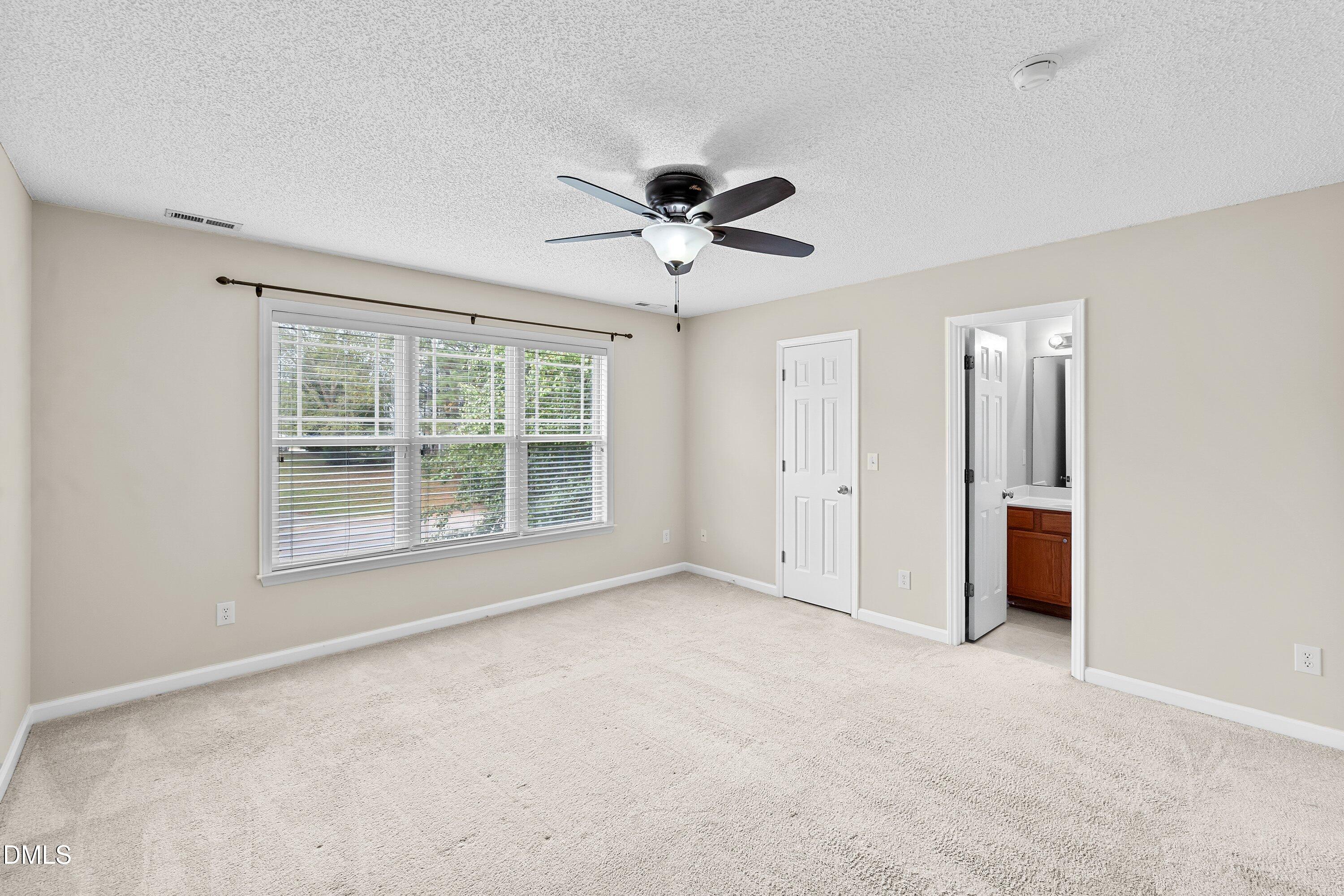 10821 Farmville Road Raleigh, NC 27614 - Photo 22 of 37 24-10821 Farmville _4618