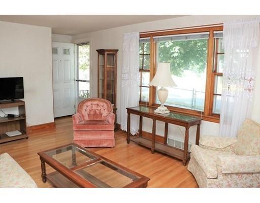 63 Thompson Road Weymouth, MA 02191 - Photo 7 of 13