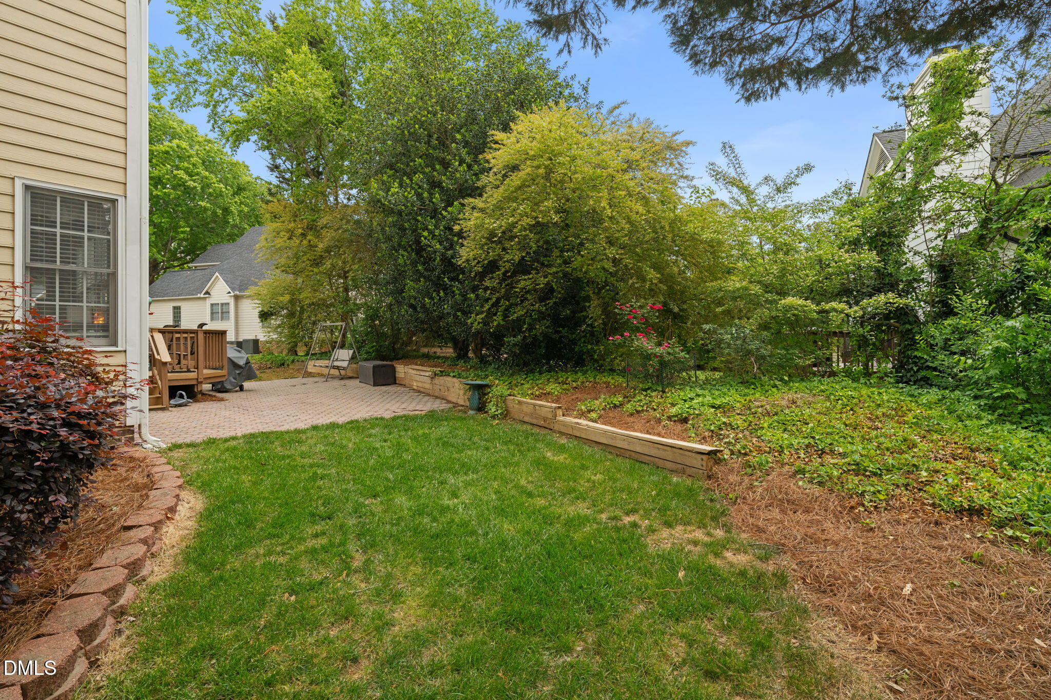 9104 Deerland Grove Drive Raleigh, NC 27615 - Photo 39 of 42 Yard