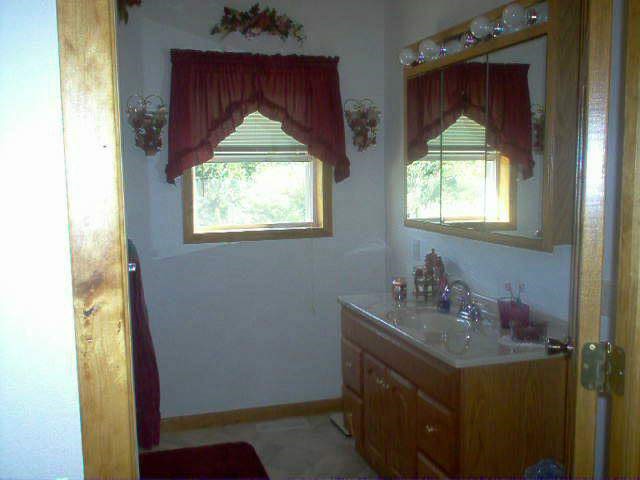 12715 Scenic Ridge Road Savanna, IL 61074 - Photo 6 of 9 Gallery Image 6