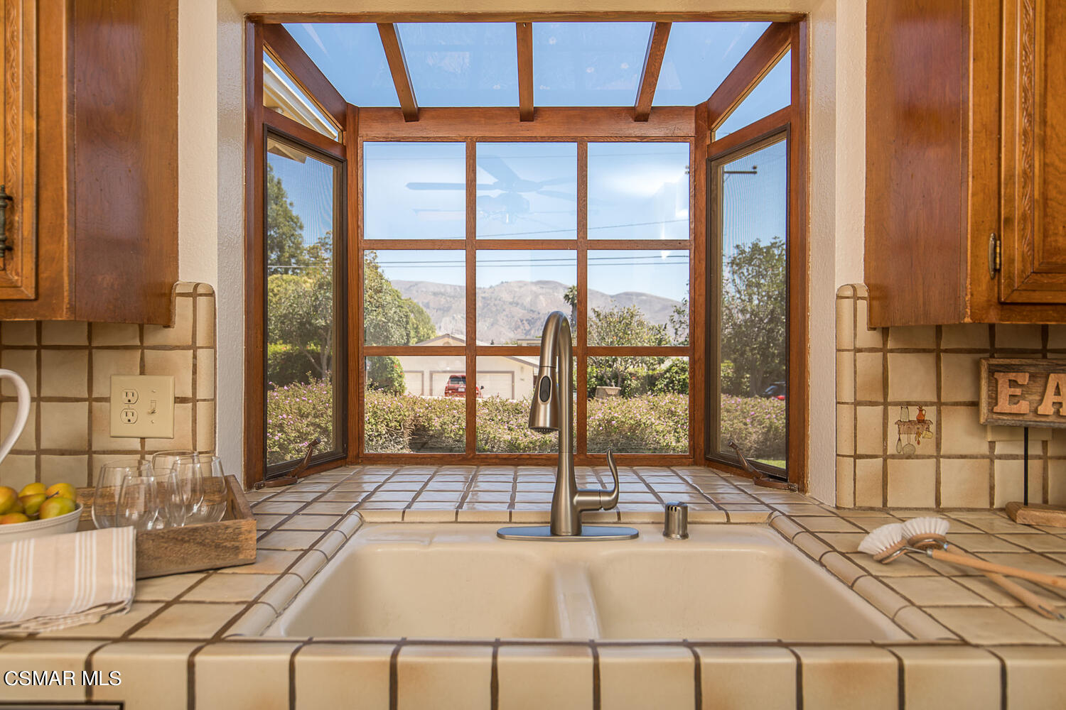 745 Foothill Road Santa Paula, CA 93060 - Photo 14 of 29 745 Foothill Rd Santa Paula CA-large-013