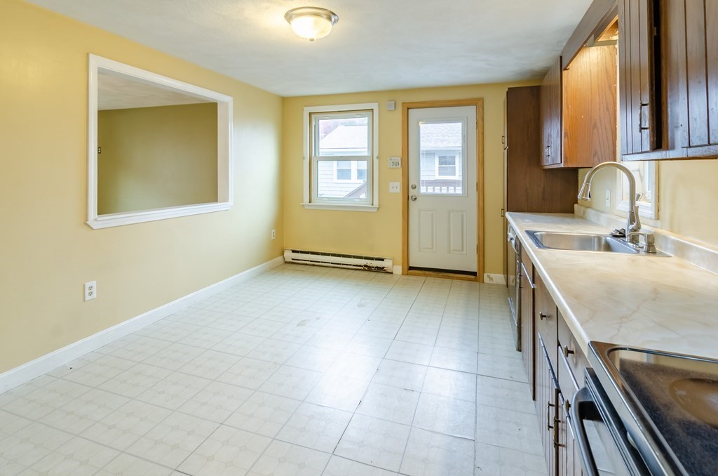 18 Rear Perkins Street, Unit 18 Peabody, MA 01960 - Photo 13 of 36 Gallery Image 13