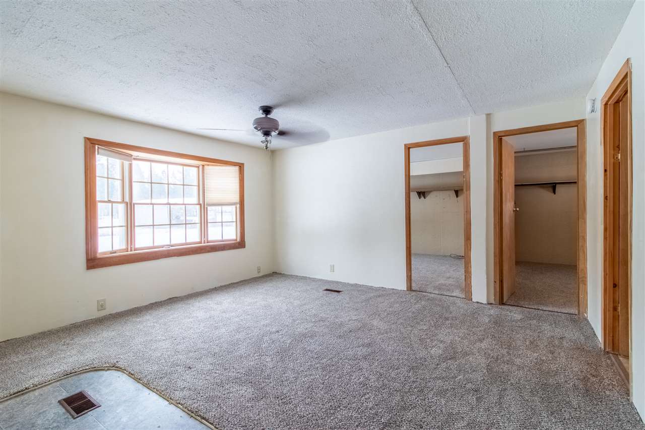 1620 West Smythe Road Spokane, WA 99224 - Photo 3 of 19