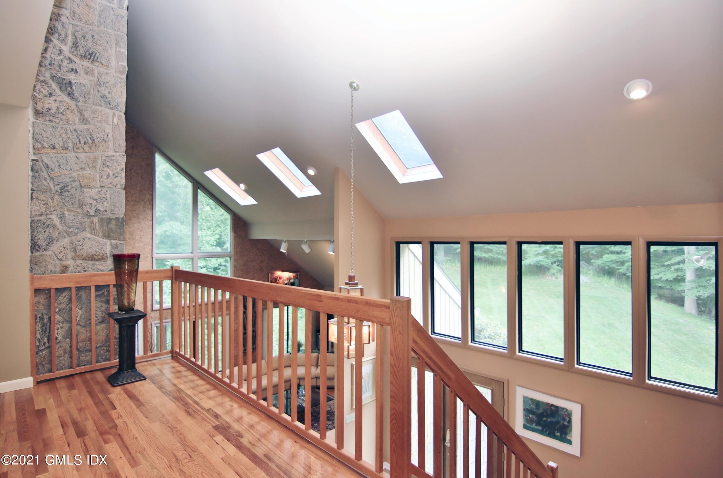 106 Gun Club Road Stamford, CT 06903 - Photo 21 of 38 a view of a balcony