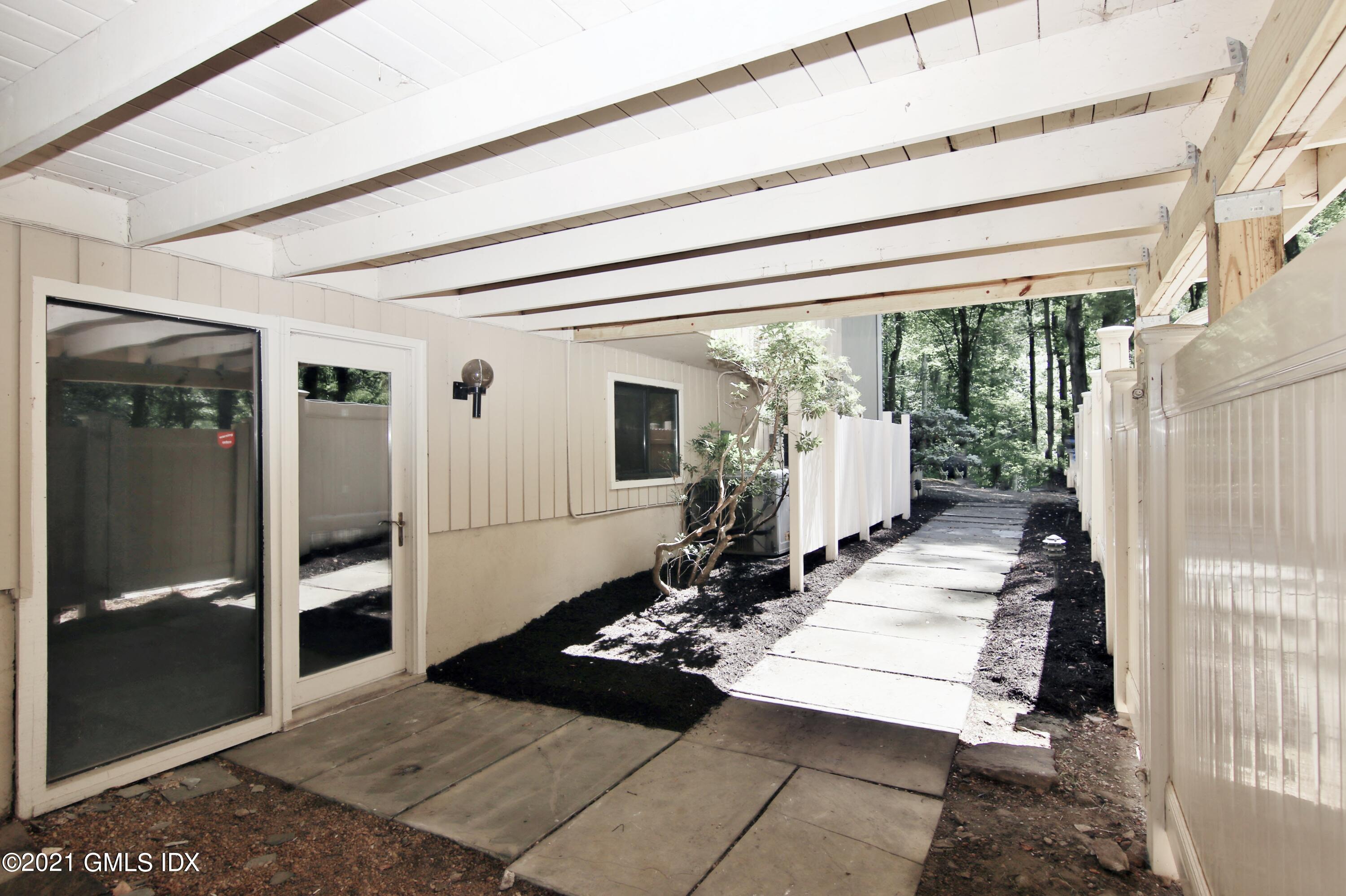 106 Gun Club Road Stamford, CT 06903 - Photo 28 of 38 a view of an entryway