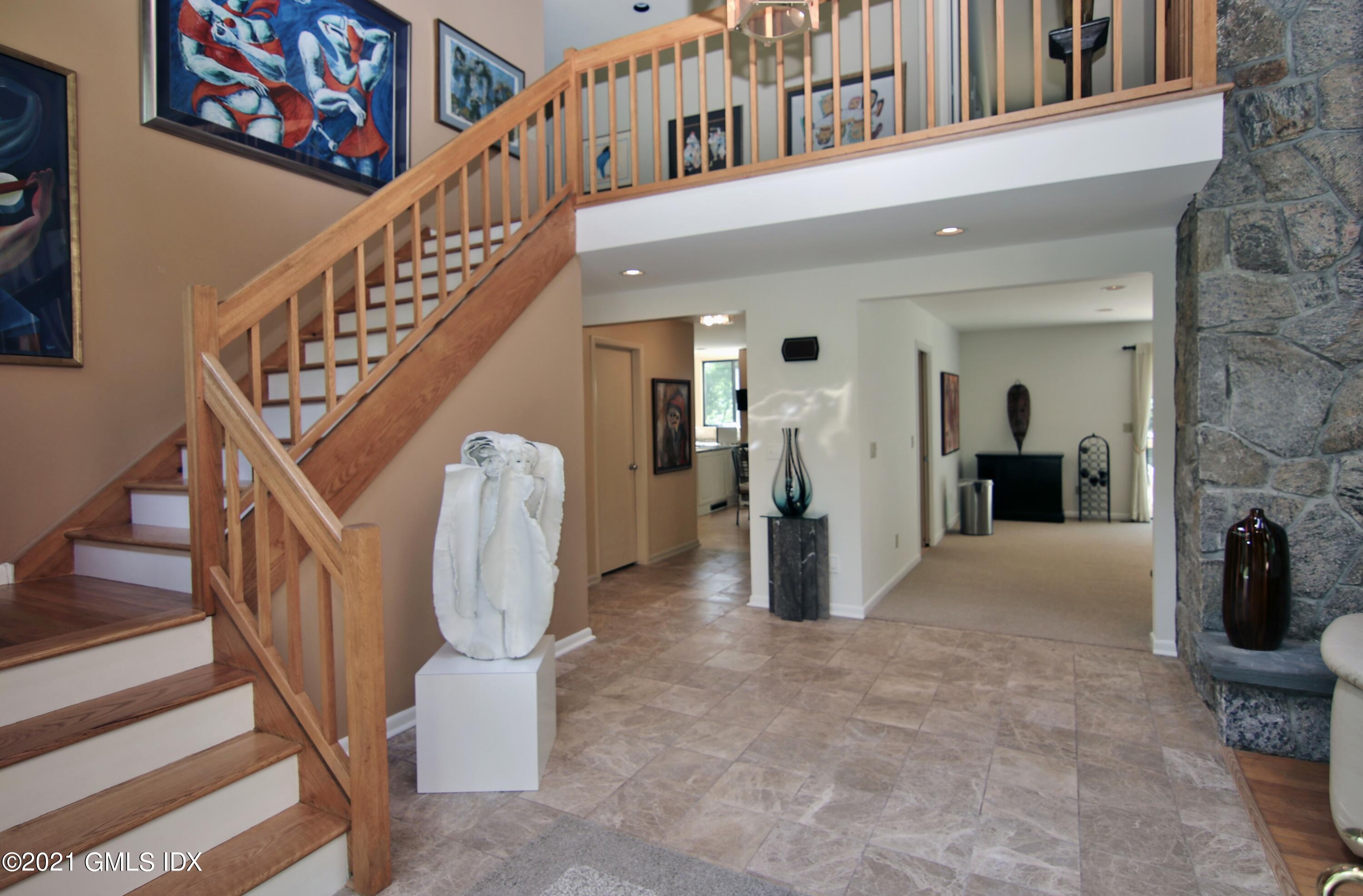 106 Gun Club Road Stamford, CT 06903 - Photo 5 of 38 a view of entryway