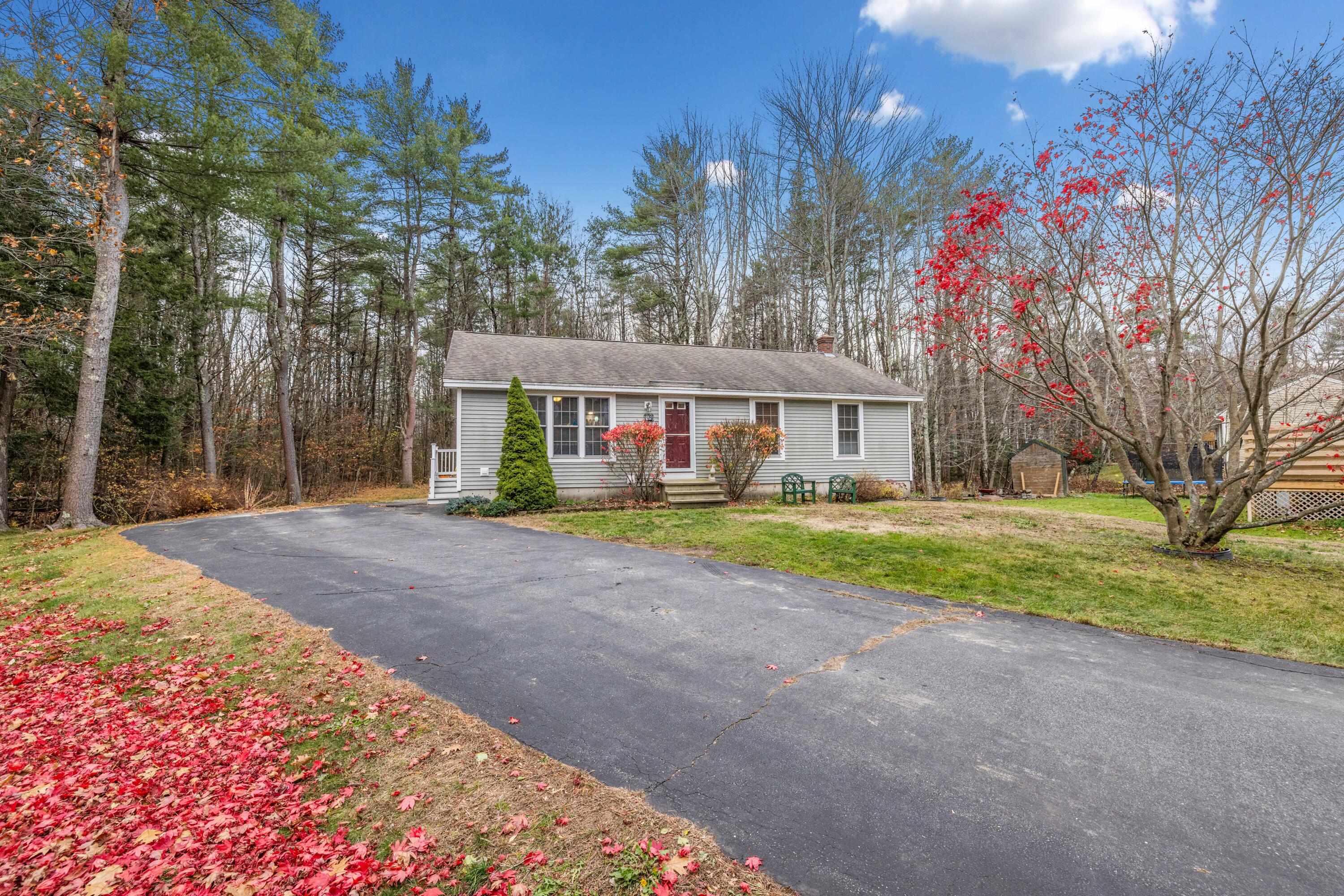 48 Hillview Avenue Saco, ME 04072 - Photo 2 of 41 3G0A8602