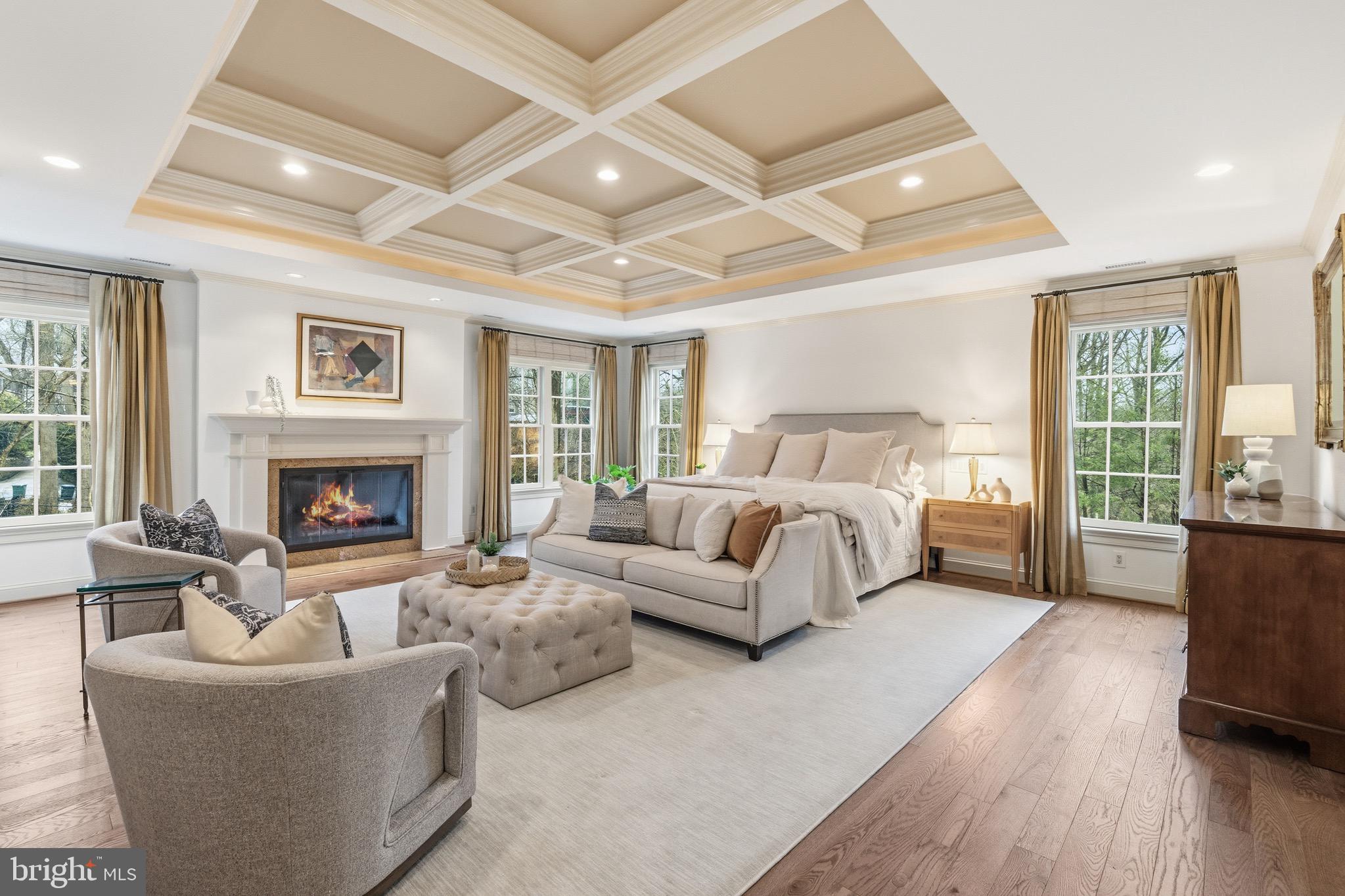 4956 Quebec Street Northwest Washington, DC 20016 - Photo 17 of 34 Owners Suite