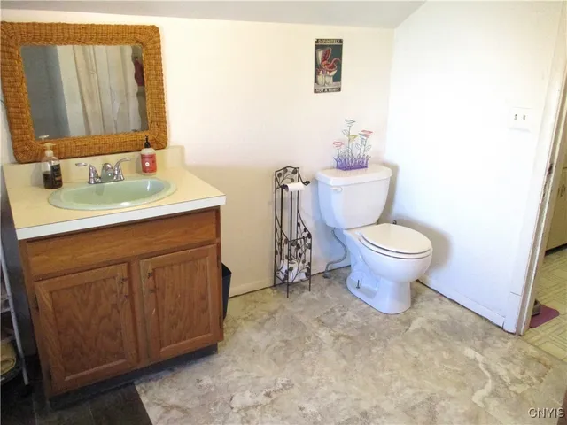 $149,900 | 105 Chapel Street, Lenox, NY 13032