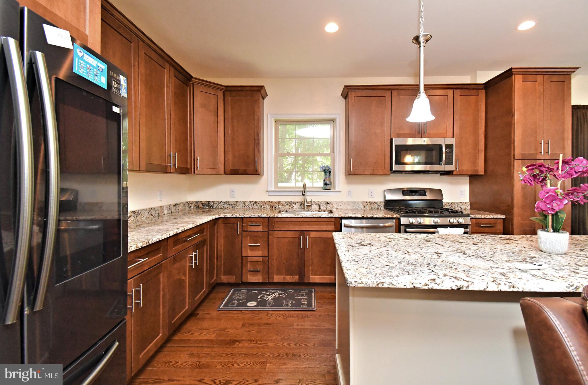 13113 Worthington Road Philadelphia, PA 19116 - Photo 9 of 63