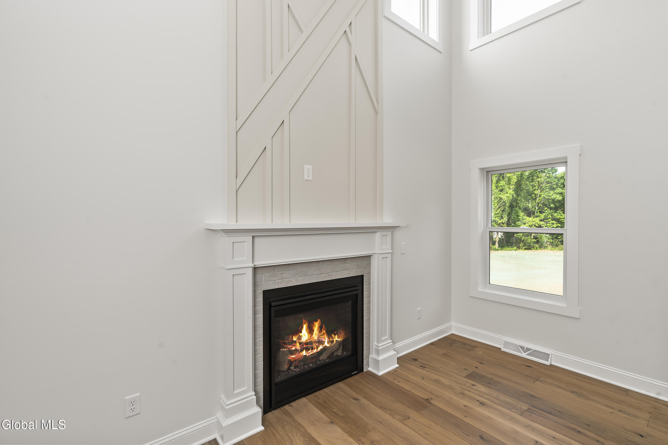 2502 River Road Schenectady, NY 12309 - Photo 12 of 25 12