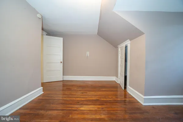 $2,800 | 709 East 20th Street, Chester, PA 19013