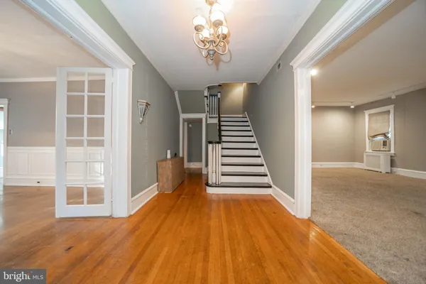 $2,800 | 709 East 20th Street, Chester, PA 19013