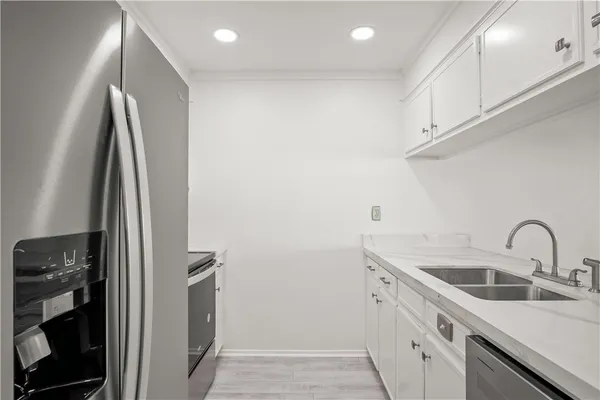 $4,500 | 318 West Cotter Avenue, Unit 2, Port Aransas, TX 78373
