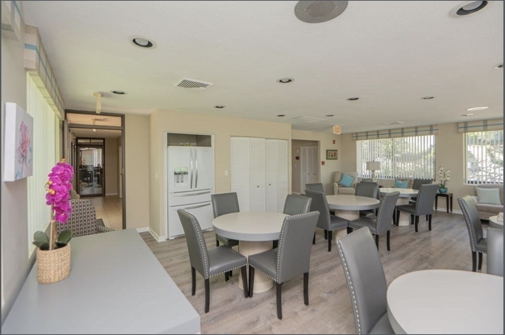 1002 Paradise Road, Unit PHH Swampscott, MA 01907 - Photo 19 of 19