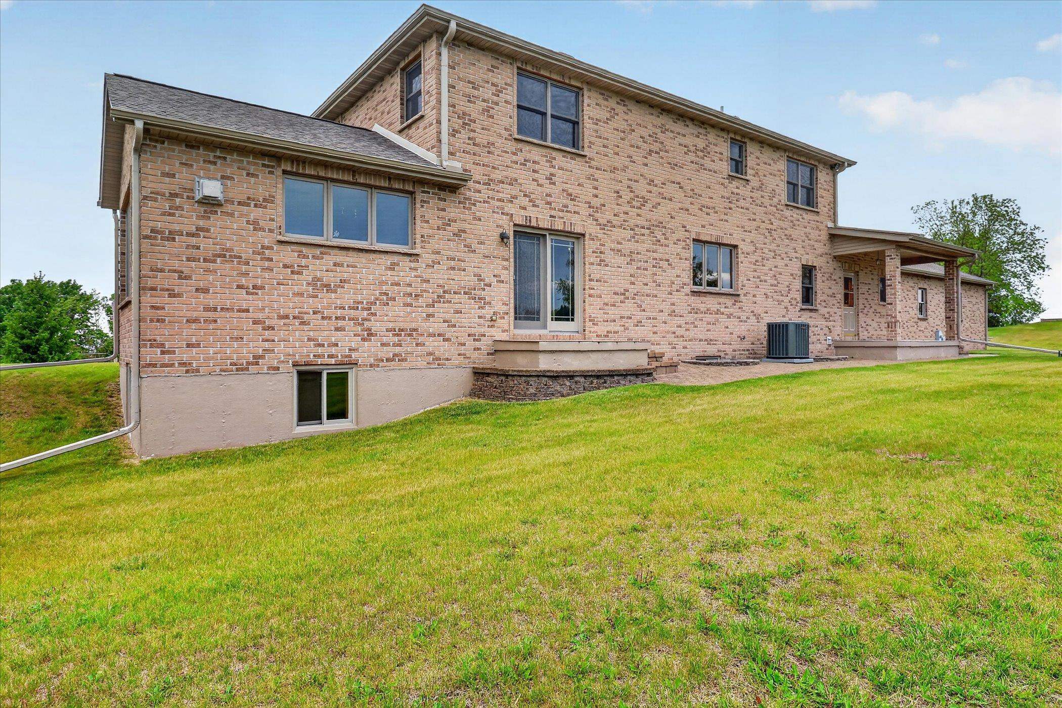 W6383 Hackbarth Road Fort Atkinson, WI 53538 - Photo 41 of 54