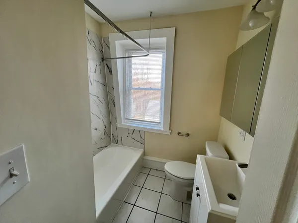 $2,900 | 10 Centennial Place, Unit 2, Framingham, MA 01701