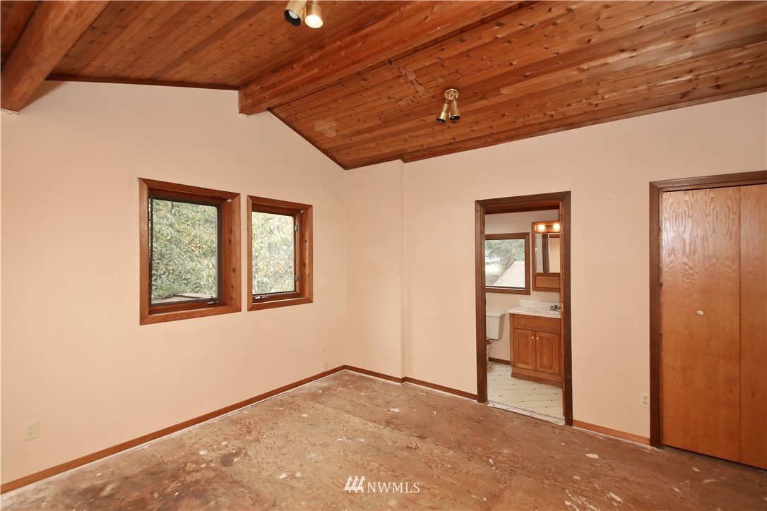 5271 Bounty Loop Freeland, WA 98249 - Photo 14 of 21 Gallery Image 14