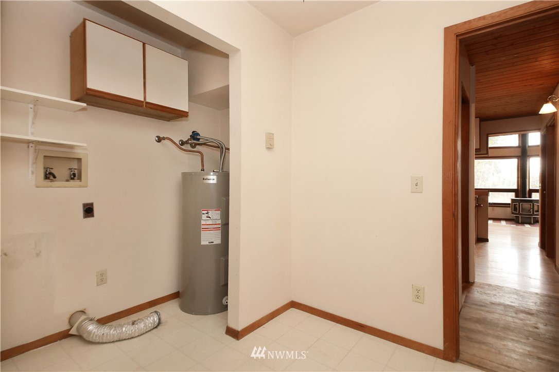 5271 Bounty Loop Freeland, WA 98249 - Photo 10 of 21 Gallery Image 10