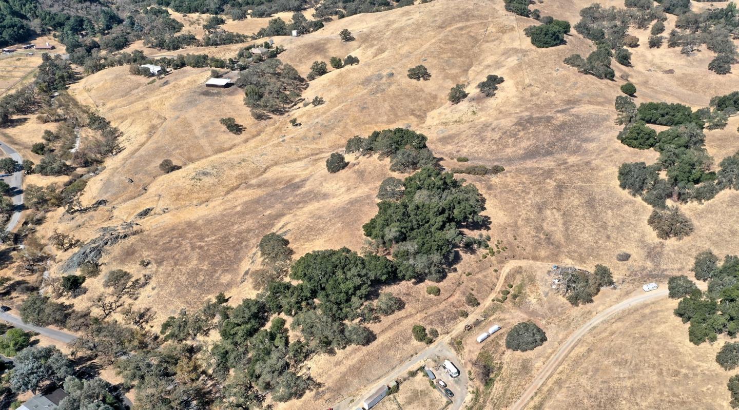 1 Little Uvas Road Morgan Hill, CA 95037 - Photo 5 of 18 Gallery Image 5