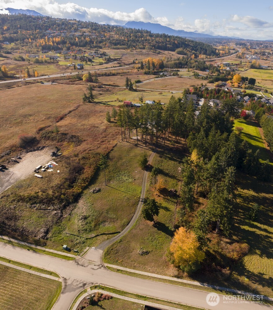 391 Keeler Road Sequim, WA 98382 - Photo 14 of 25 a view of city and ocean
