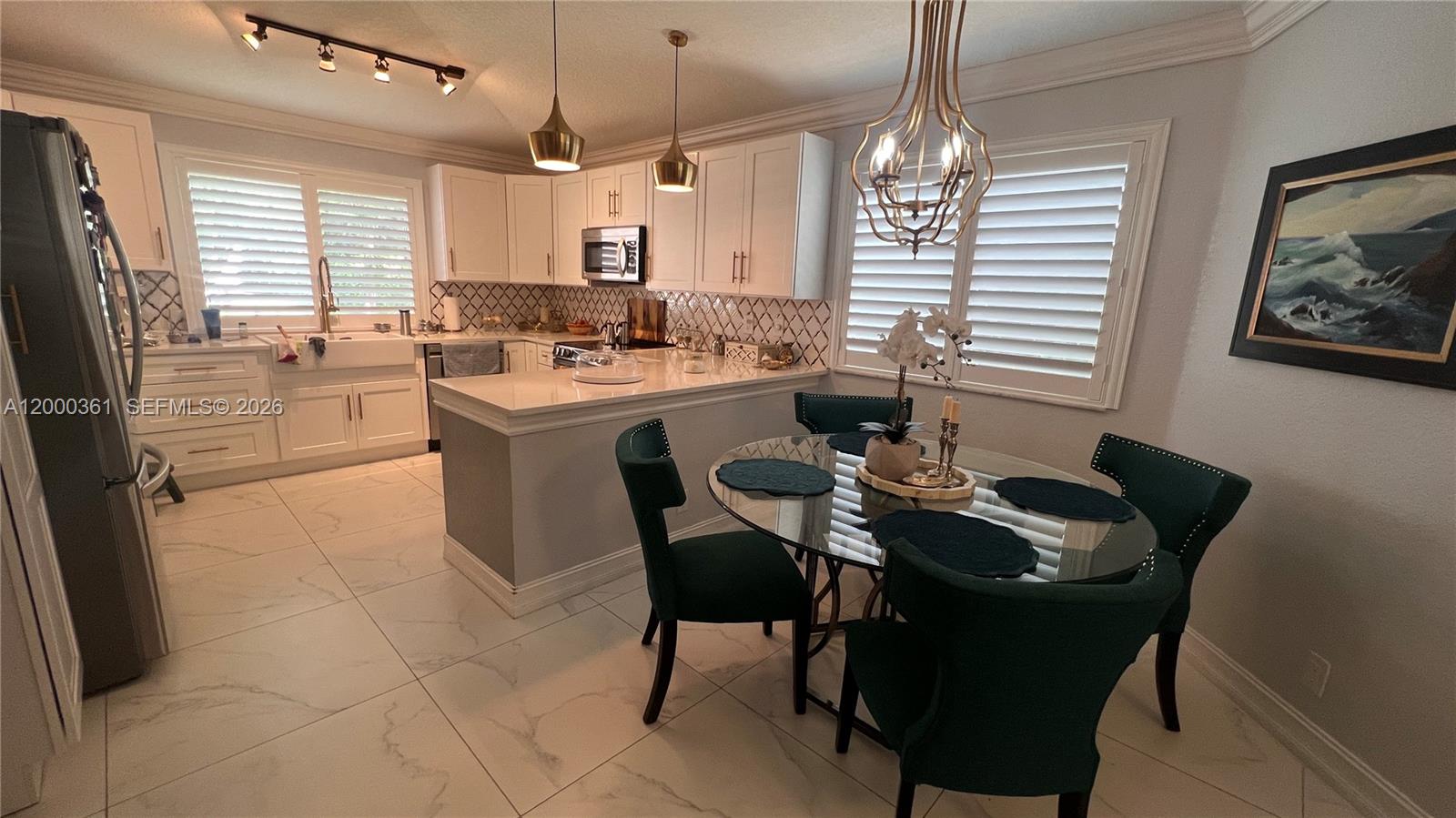 6762 Via Regina Boca Raton, FL 33433 - Photo 5 of 18