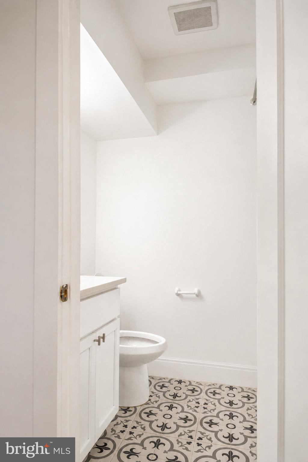604 17th Street Northeast Washington, DC 20002 - Photo 14 of 21