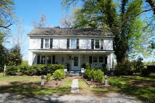 $269,900 | 10188 Stage Coach Road, Gretna, VA 24557