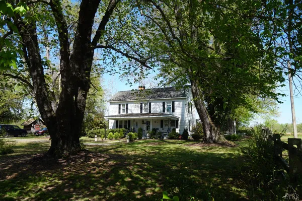 $269,900 | 10188 Stage Coach Road, Gretna, VA 24557