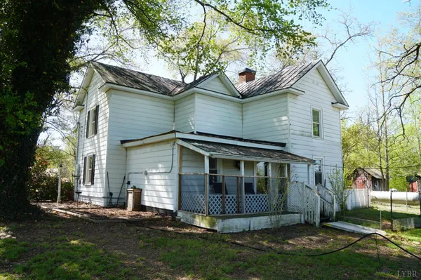 $269,900 | 10188 Stage Coach Road, Gretna, VA 24557