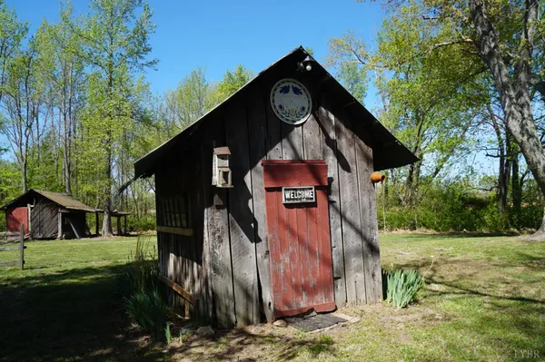 $269,900 | 10188 Stage Coach Road, Gretna, VA 24557