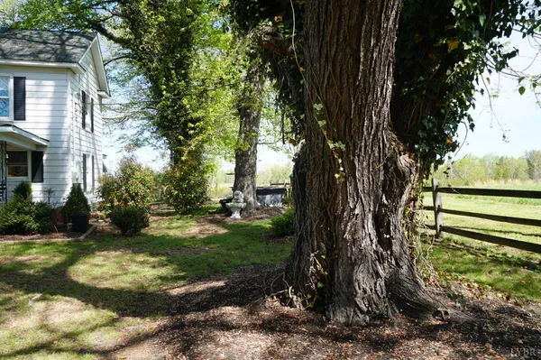 $269,900 | 10188 Stage Coach Road, Gretna, VA 24557