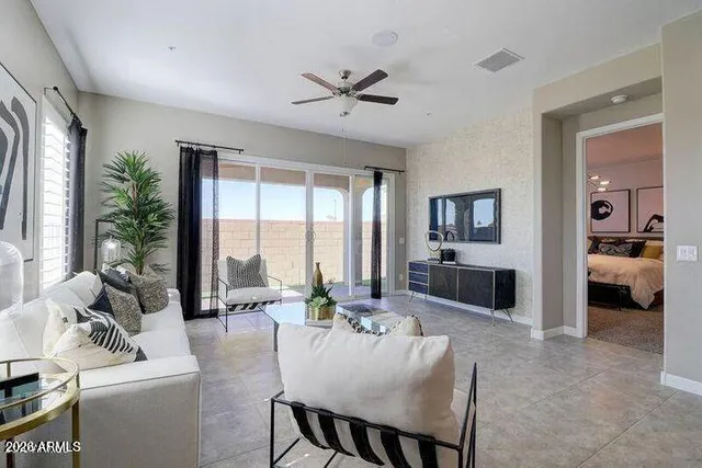 $2,400 | 1255 North Arizona Avenue, Unit 1187, Chandler, AZ 85225