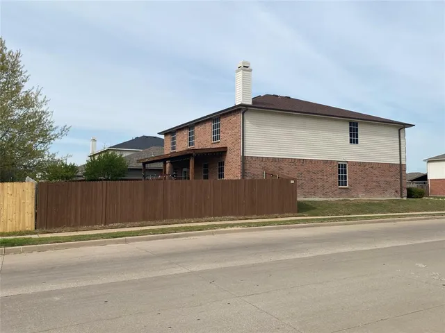 $2,750 | 5301 Temecula Road, Fort Worth, TX 76244