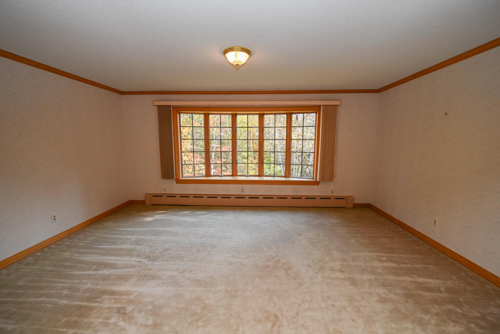 7 Stone Ridge Road Waterville, ME 04901 - Photo 12 of 39 Living Room