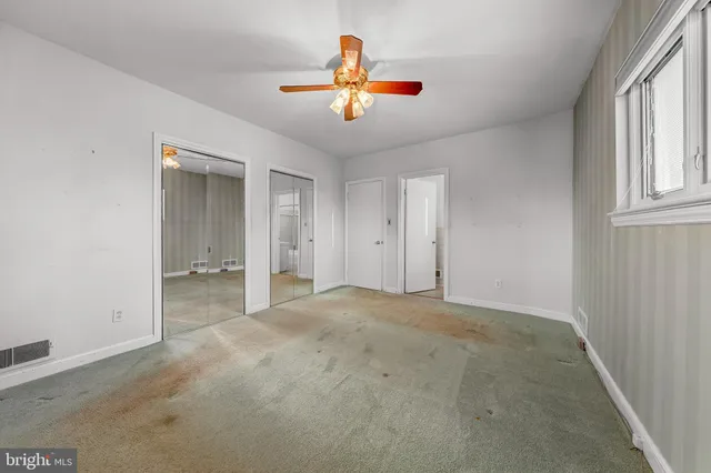 $1,290,000 | 4900 Yorktown Boulevard, Arlington, VA 22207