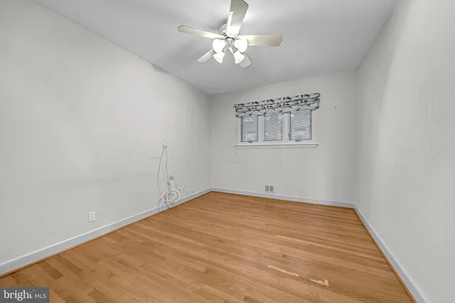 $1,290,000 | 4900 Yorktown Boulevard, Arlington, VA 22207