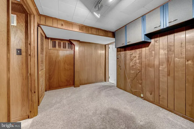 $1,290,000 | 4900 Yorktown Boulevard, Arlington, VA 22207