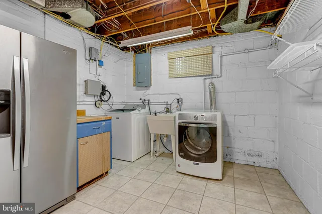 $1,290,000 | 4900 Yorktown Boulevard, Arlington, VA 22207