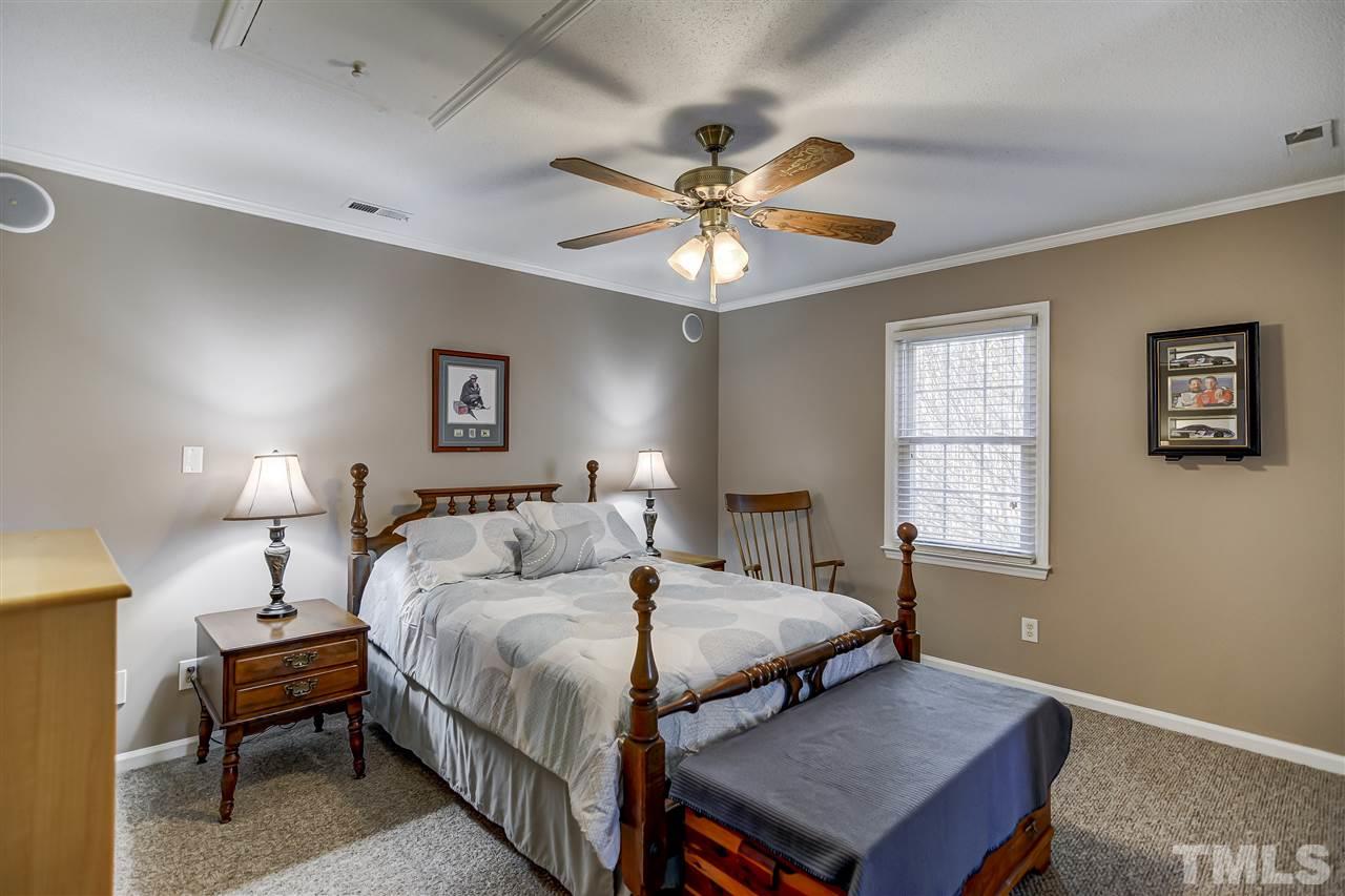 12285 Covered Bridge Road Zebulon, NC 27597 - Photo 12 of 19 Gallery Image 12